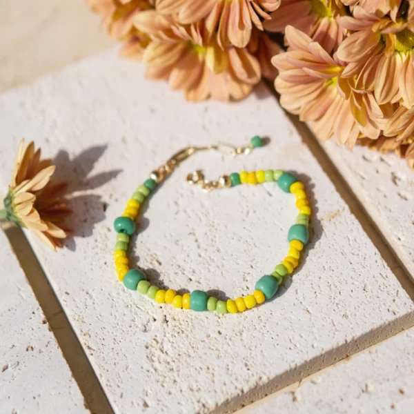 yellow green glass beads bracelet for women