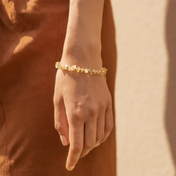 women’s handmade yellow crystal bead bracelet