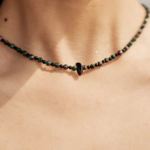 handmade everyday dark green beaded necklace for women