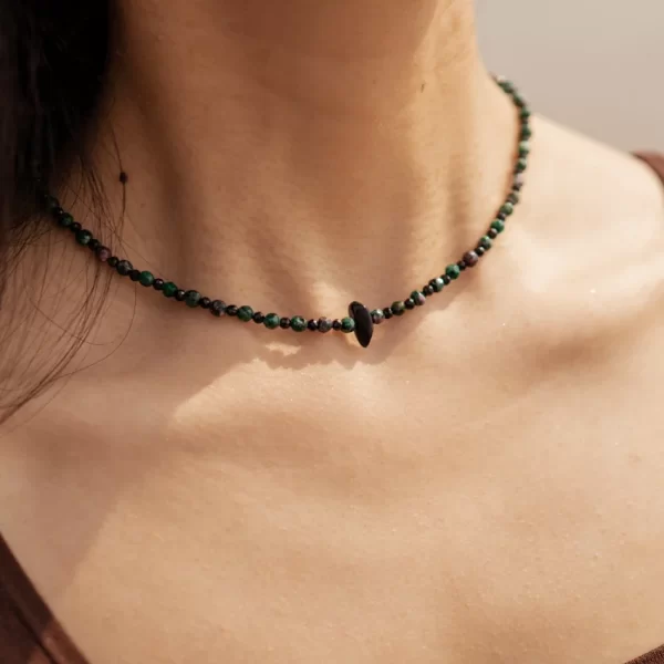 handmade everyday dark green beaded necklace for women