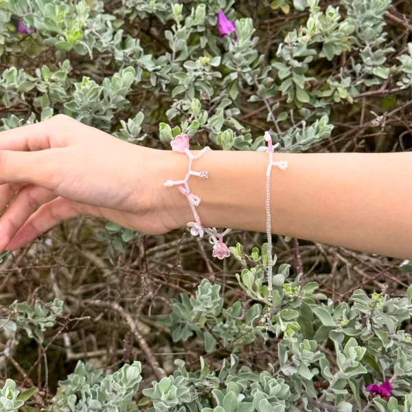 handmade dainty pink flower bead necklace