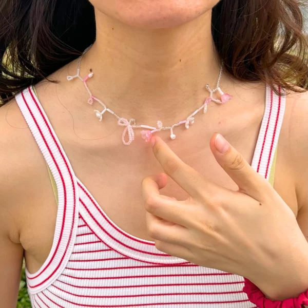 handmade dainty pink flower bead necklace